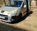 Бежевий Пежо Partner, об'ємом двигуна 1.6 л та пробігом 260 тис. км за 5400 $, фото 1 на Automoto.ua