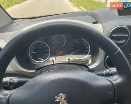 Бежевый Пежо Partner, объемом двигателя 1.6 л и пробегом 250 тыс. км за 9200 $, фото 13 на Automoto.ua