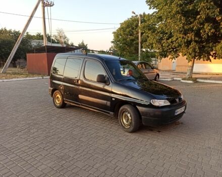 Чорний Пежо Partner, об'ємом двигуна 0 л та пробігом 600 тис. км за 1800 $, фото 1 на Automoto.ua