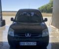 Черный Пежо Partner, объемом двигателя 2 л и пробегом 368 тыс. км за 2300 $, фото 1 на Automoto.ua