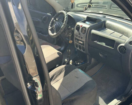 Черный Пежо Partner, объемом двигателя 1.9 л и пробегом 370 тыс. км за 4000 $, фото 7 на Automoto.ua