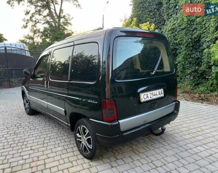 Черный Пежо Partner, объемом двигателя 2 л и пробегом 305 тыс. км за 3650 $, фото 5 на Automoto.ua