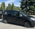 Черный Пежо Partner, объемом двигателя 1.6 л и пробегом 335 тыс. км за 4950 $, фото 1 на Automoto.ua
