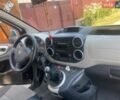 Чорний Пежо Partner, об'ємом двигуна 1.56 л та пробігом 215 тис. км за 9300 $, фото 1 на Automoto.ua