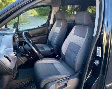 Чорний Пежо Partner, об'ємом двигуна 1.6 л та пробігом 249 тис. км за 8690 $, фото 11 на Automoto.ua