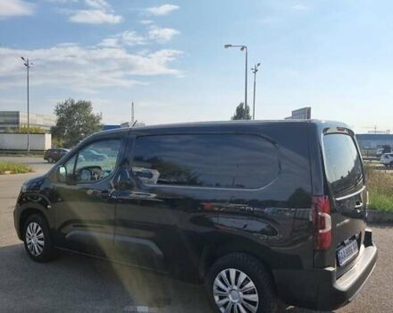 Черный Пежо Partner, объемом двигателя 1.5 л и пробегом 25 тыс. км за 16950 $, фото 16 на Automoto.ua