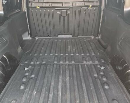 Черный Пежо Partner, объемом двигателя 1.5 л и пробегом 25 тыс. км за 16950 $, фото 20 на Automoto.ua