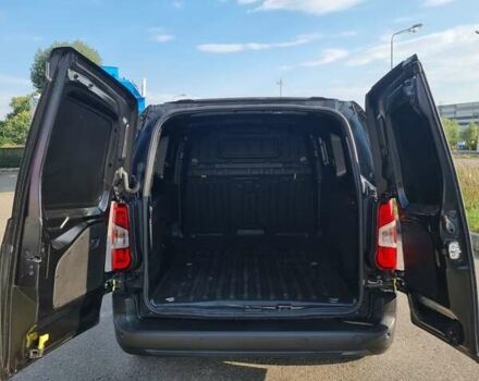 Черный Пежо Partner, объемом двигателя 1.5 л и пробегом 25 тыс. км за 16950 $, фото 19 на Automoto.ua