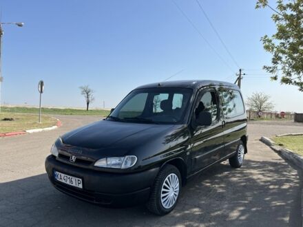 Пежо Partner 2001 в Николаеве на Automoto.ua Черный Пежо Partner, объемом двигателя 1.9 л и пробегом 350 тыс. км за 2500 $, фото 1 на Automoto.ua