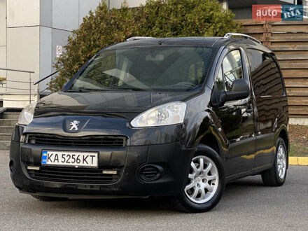 Пежо Partner 2013 в Киеве на Automoto.ua Черный Пежо Partner, объемом двигателя 1.56 л и пробегом 267 тыс. км за 4499 $, фото 1 на Automoto.ua