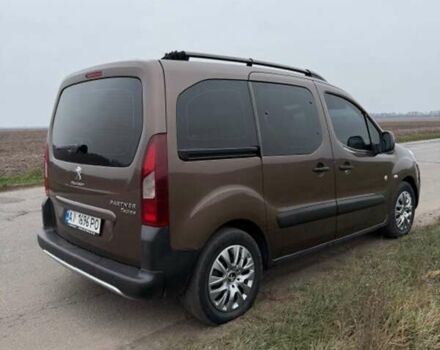 Коричневый Пежо Partner, объемом двигателя 1.56 л и пробегом 270 тыс. км за 7500 $, фото 1 на Automoto.ua