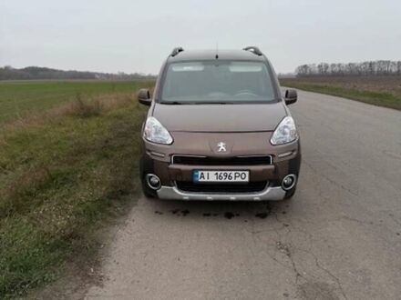 Коричневый Пежо Partner, объемом двигателя 1.56 л и пробегом 270 тыс. км за 7500 $, фото 1 на Automoto.ua