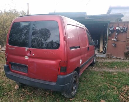 Червоний Пежо Partner, об'ємом двигуна 2 л та пробігом 490 тис. км за 1200 $, фото 4 на Automoto.ua