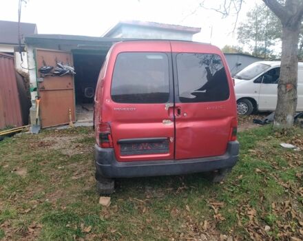 Червоний Пежо Partner, об'ємом двигуна 2 л та пробігом 490 тис. км за 1200 $, фото 5 на Automoto.ua