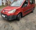 Червоний Пежо Partner, об'ємом двигуна 1.6 л та пробігом 300 тис. км за 3150 $, фото 5 на Automoto.ua