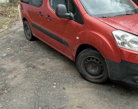 Червоний Пежо Partner, об'ємом двигуна 1.6 л та пробігом 300 тис. км за 3150 $, фото 11 на Automoto.ua