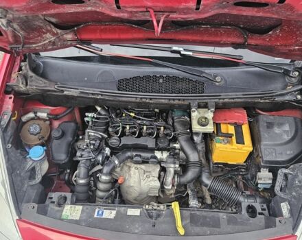 Красный Пежо Partner, объемом двигателя 1.6 л и пробегом 254 тыс. км за 4300 $, фото 6 на Automoto.ua