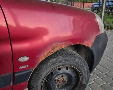 Червоний Пежо Partner, об'ємом двигуна 0 л та пробігом 290 тис. км за 2500 $, фото 2 на Automoto.ua