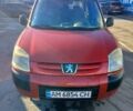 Красный Пежо Partner, объемом двигателя 1.56 л и пробегом 321 тыс. км за 3100 $, фото 1 на Automoto.ua