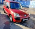 Красный Пежо Partner, объемом двигателя 1.56 л и пробегом 321 тыс. км за 3100 $, фото 1 на Automoto.ua