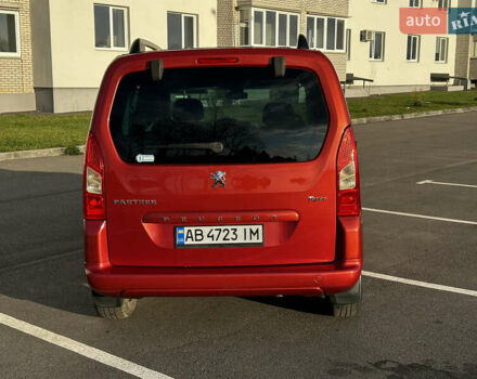 Красный Пежо Partner, объемом двигателя 1.56 л и пробегом 260 тыс. км за 8350 $, фото 5 на Automoto.ua
