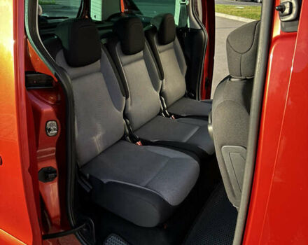 Красный Пежо Partner, объемом двигателя 1.56 л и пробегом 260 тыс. км за 8350 $, фото 21 на Automoto.ua