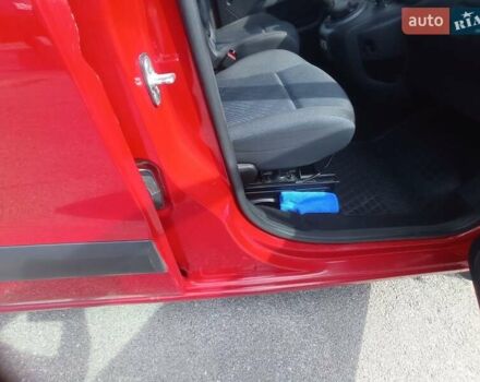 Червоний Пежо Partner, об'ємом двигуна 1.6 л та пробігом 226 тис. км за 6850 $, фото 8 на Automoto.ua