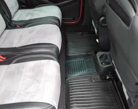 Красный Пежо Partner, объемом двигателя 1.6 л и пробегом 218 тыс. км за 7900 $, фото 15 на Automoto.ua