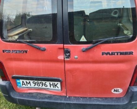 Червоний Пежо Partner, об'ємом двигуна 1.9 л та пробігом 3 тис. км за 1220 $, фото 3 на Automoto.ua