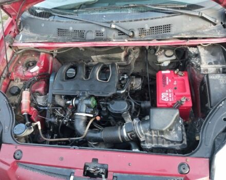 Червоний Пежо Partner, об'ємом двигуна 1.9 л та пробігом 350 тис. км за 2900 $, фото 13 на Automoto.ua