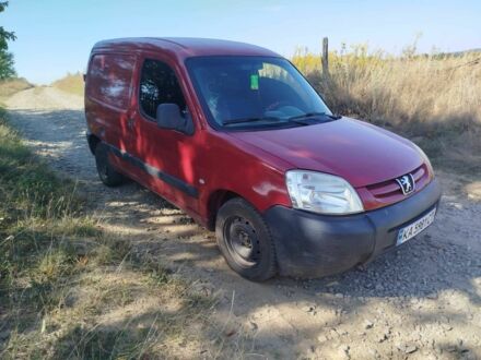 Пежо Partner 2005 в Богуславе на Automoto.ua Красный Пежо Partner, объемом двигателя 1.4 л и пробегом 236 тыс. км за 1500 $, фото 1 на Automoto.ua