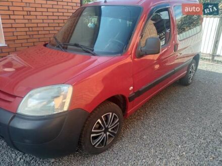 Червоний Пежо Partner, об'ємом двигуна 1.6 л та пробігом 290 тис. км за 3500 $, фото 1 на Automoto.ua
