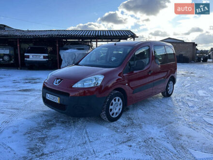 Красный Пежо Partner, объемом двигателя 1.6 л и пробегом 205 тыс. км за 5650 $, фото 1 на Automoto.ua