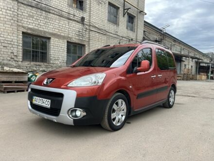 Пежо Partner 2011 у Харкові на Automoto.ua Червоний Пежо Partner, об'ємом двигуна 1.6 л та пробігом 203 тис. км за 9250 $, фото 1 на Automoto.ua