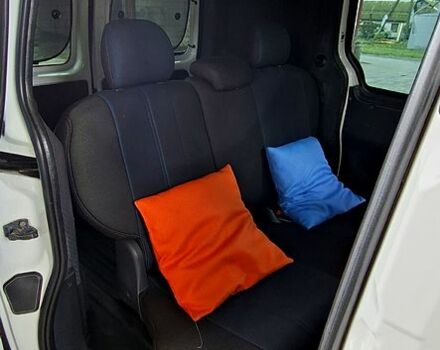 Пежо Partner, объемом двигателя 1.9 л и пробегом 292 тыс. км за 3799 $, фото 4 на Automoto.ua