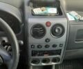 Пежо Partner, объемом двигателя 1.6 л и пробегом 300 тыс. км за 3200 $, фото 6 на Automoto.ua