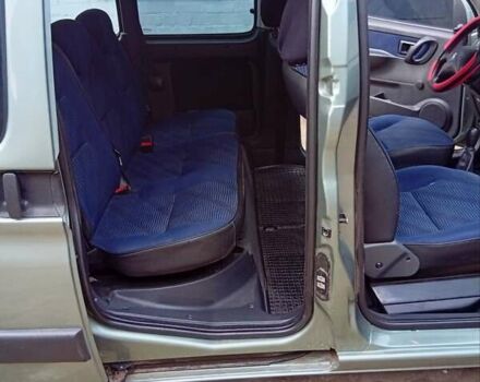 Пежо Partner, объемом двигателя 1.4 л и пробегом 242 тыс. км за 4600 $, фото 2 на Automoto.ua
