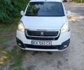 Пежо Partner, объемом двигателя 1.6 л и пробегом 310 тыс. км за 9200 $, фото 1 на Automoto.ua
