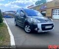 Серый Пежо Partner, объемом двигателя 1.6 л и пробегом 261 тыс. км за 7500 $, фото 3 на Automoto.ua