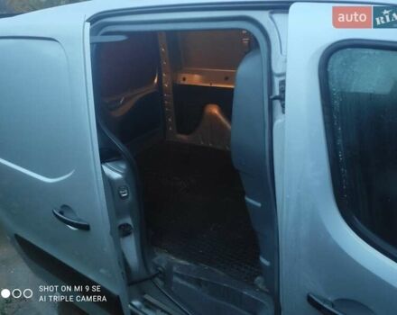 Сірий Пежо Partner, об'ємом двигуна 1.6 л та пробігом 310 тис. км за 4800 $, фото 2 на Automoto.ua