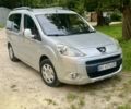Серый Пежо Partner, объемом двигателя 1.6 л и пробегом 170 тыс. км за 6400 $, фото 1 на Automoto.ua