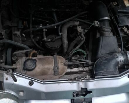 Серый Пежо Partner, объемом двигателя 2 л и пробегом 450 тыс. км за 1200 $, фото 5 на Automoto.ua