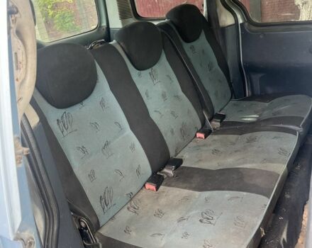 Серый Пежо Partner, объемом двигателя 2 л и пробегом 220 тыс. км за 1657 $, фото 3 на Automoto.ua