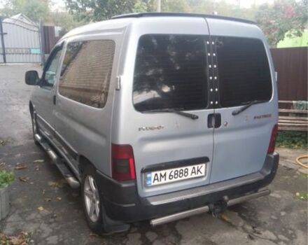 Серый Пежо Partner, объемом двигателя 2 л и пробегом 280 тыс. км за 3700 $, фото 3 на Automoto.ua