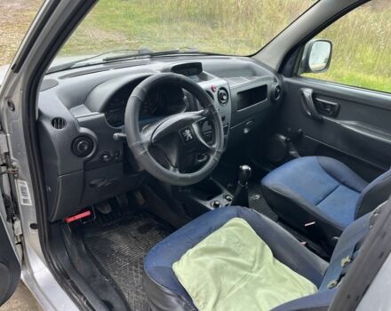 Серый Пежо Partner, объемом двигателя 1.9 л и пробегом 265 тыс. км за 2350 $, фото 5 на Automoto.ua