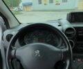 Серый Пежо Partner, объемом двигателя 1.6 л и пробегом 430 тыс. км за 4700 $, фото 7 на Automoto.ua