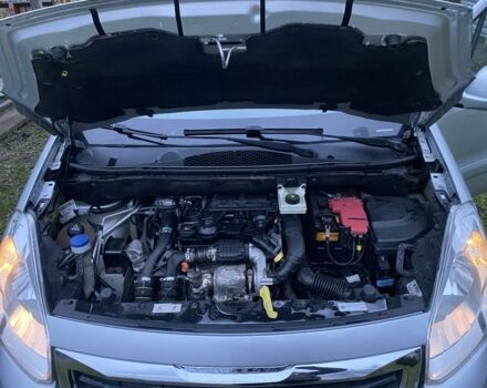 Сірий Пежо Partner, об'ємом двигуна 1.6 л та пробігом 302 тис. км за 8000 $, фото 6 на Automoto.ua