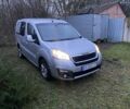 Сірий Пежо Partner, об'ємом двигуна 1.6 л та пробігом 302 тис. км за 8000 $, фото 1 на Automoto.ua