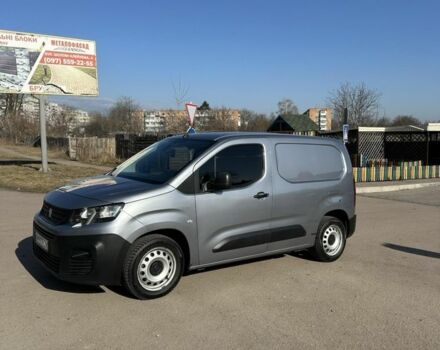 Серый Пежо Partner, объемом двигателя 1.5 л и пробегом 236 тыс. км за 11000 $, фото 1 на Automoto.ua