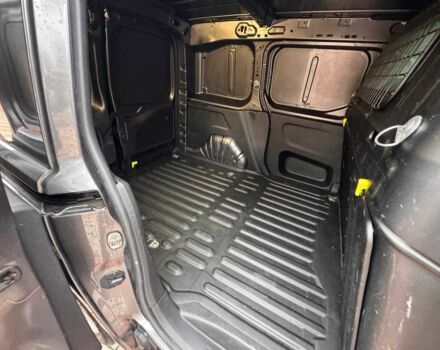 Серый Пежо Partner, объемом двигателя 1.5 л и пробегом 198 тыс. км за 13350 $, фото 12 на Automoto.ua